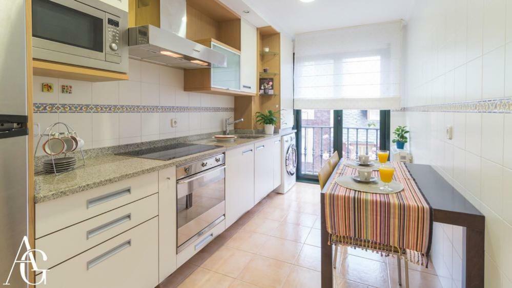 Apartamento Plaza De Espana Ribadeo Exterior foto